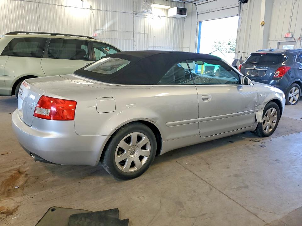 Photo 3 from auction – 2004 AUDI A4 with VIN WAUAT48H04K008183