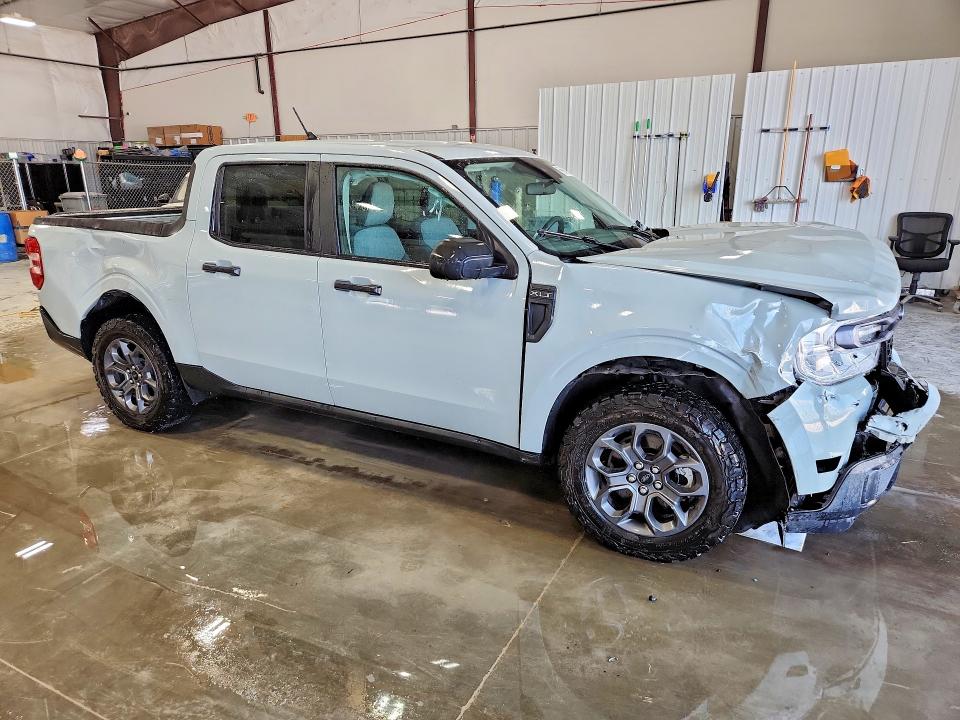 Photo 4 from auction – 2022 FORD MAVERICK with VIN 3FTTW8E31NRA82339