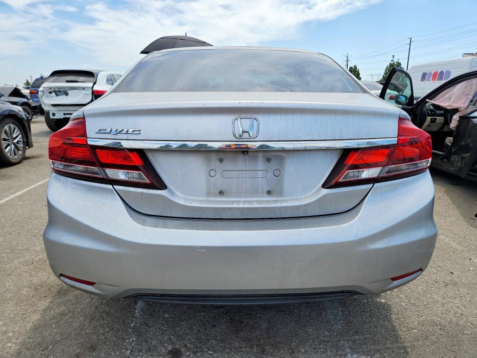 Photo 6 from auction – 2013 HONDA CIVIC with VIN 19XFB2F55DE249460