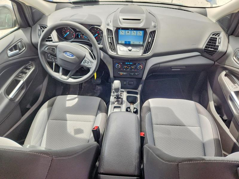 Photo 8 from auction – 2018 FORD ESCAPE with VIN 1FMCU0GD5JUD56993