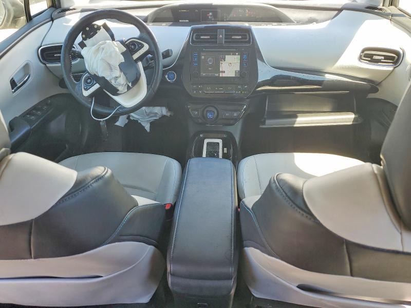 Photo 8 from auction – 2016 TOYOTA PRIUS with VIN JTDKARFU5G3017907