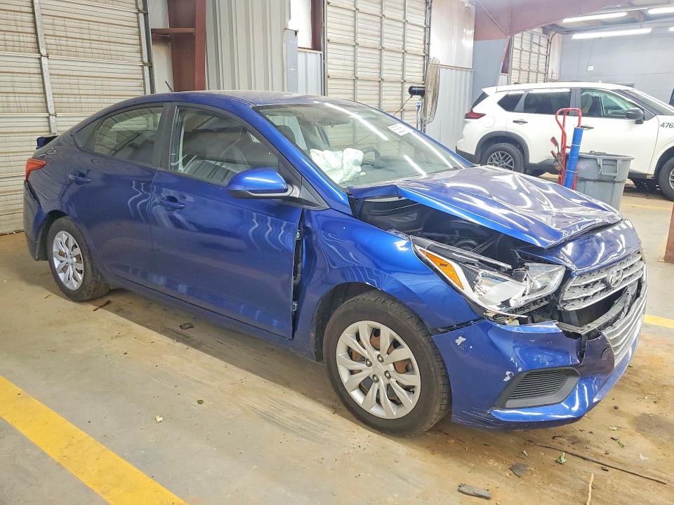 Photo 4 from auction – 2019 HYUNDAI ACCENT with VIN 3KPC24A31KE043098