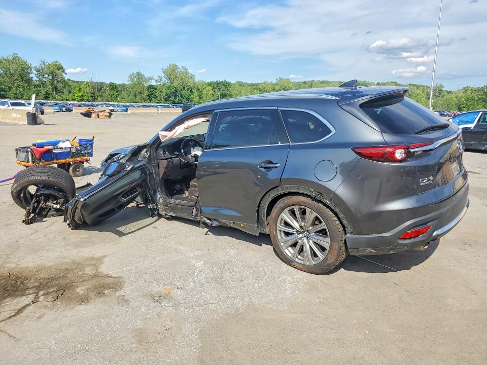 Photo 2 from auction – 2022 MAZDA CX-9 with VIN JM3TCBEY3N0610519