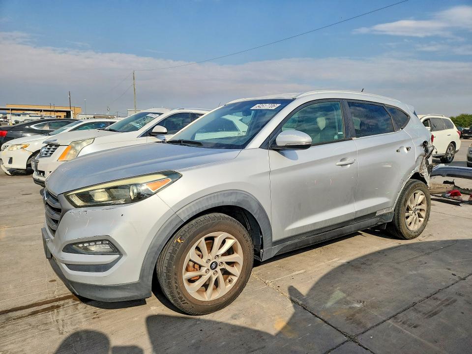 HYUNDAI TUCSON 2016 with VIN KM8J3CA24GU044949 - Photo from auction