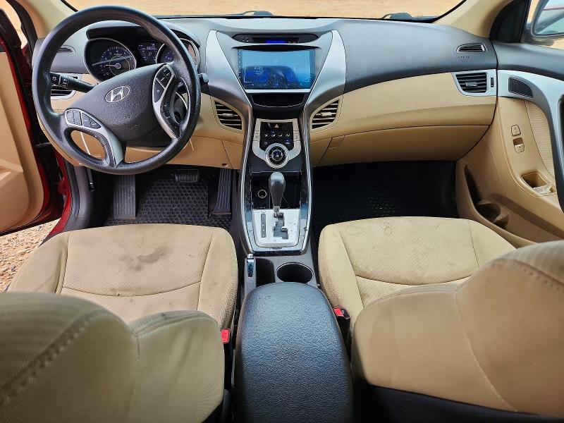 Photo 8 from auction – 2011 HYUNDAI ELANTRA with VIN KMHDH4AE3BU111256
