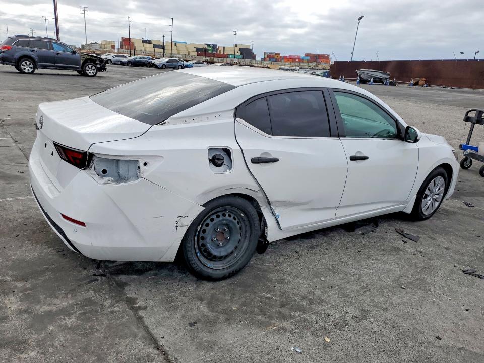 Photo 3 from auction – 2025 NISSAN SENTRA with VIN 3N1AB8BV8SY206216