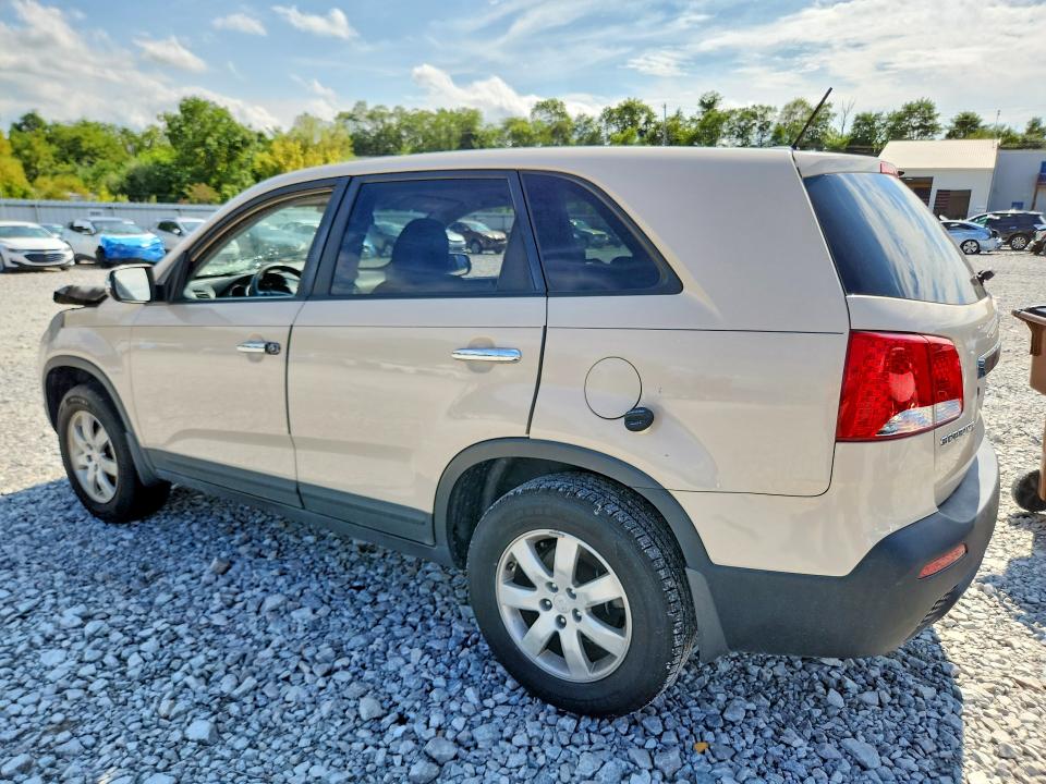 Photo 2 from auction – 2011 KIA SORENTO with VIN 5XYKT3A14BG146312