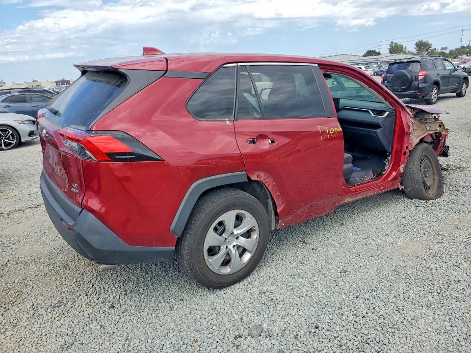 Photo 3 from auction – 2022 TOYOTA RAV4 with VIN 2T3G1RFV0NW324264