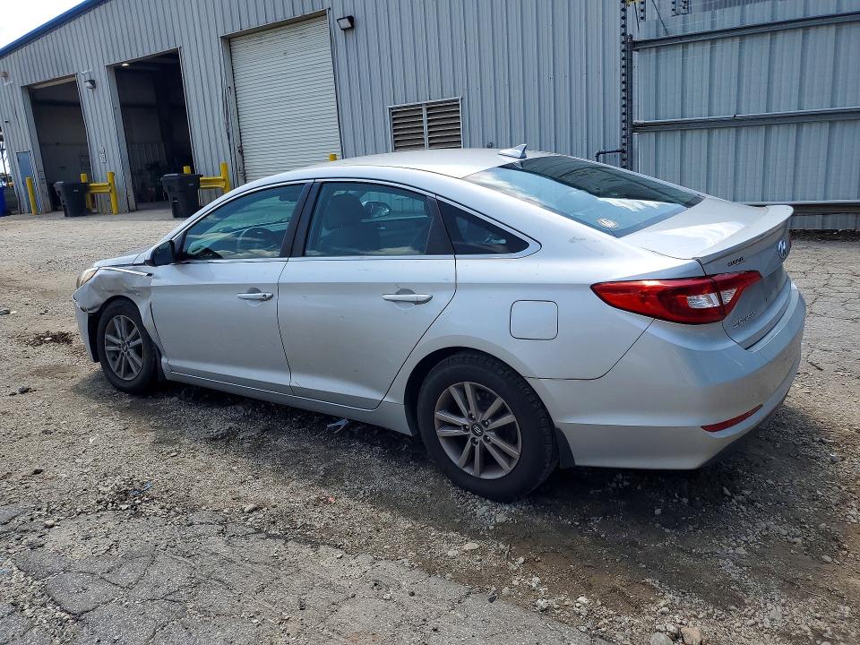 Photo 2 from auction – 2015 HYUNDAI SONATA with VIN 5NPE24AF8FH184321