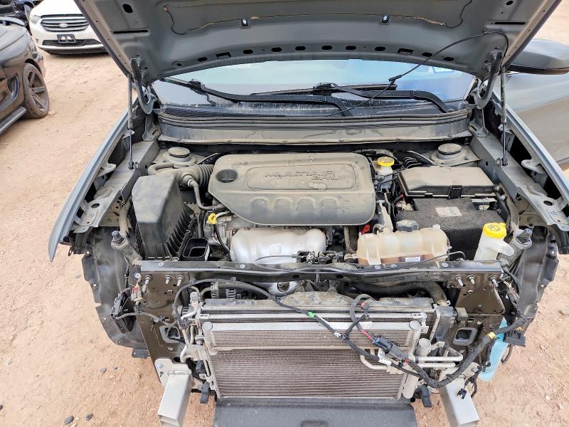 Photo 12 from auction – 2020 JEEP CHEROKEE with VIN 1C4PJLLBXLD577612