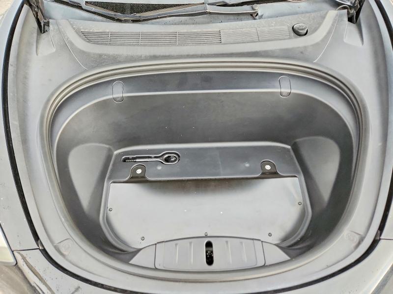 Photo 11 from auction – 2018 TESLA MODEL 3 with VIN 5YJ3E1EA9JF173184