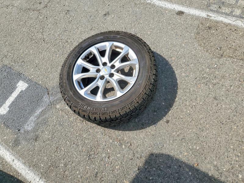 Photo 13 from auction – 2020 CHEVROLET EQUINOX with VIN 2GNAXHEV7L6210892