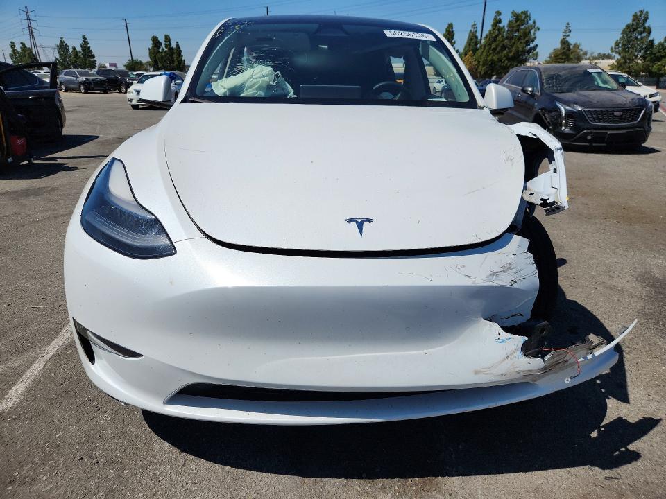 Photo 5 from auction – 2024 TESLA MODEL Y with VIN 7SAYGAEE4RF059580