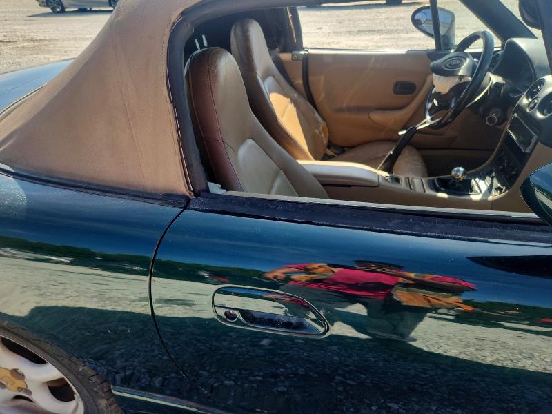 Photo 10 from auction – 1999 MAZDA MX-5 MIATA with VIN JM1NB3531X0137785
