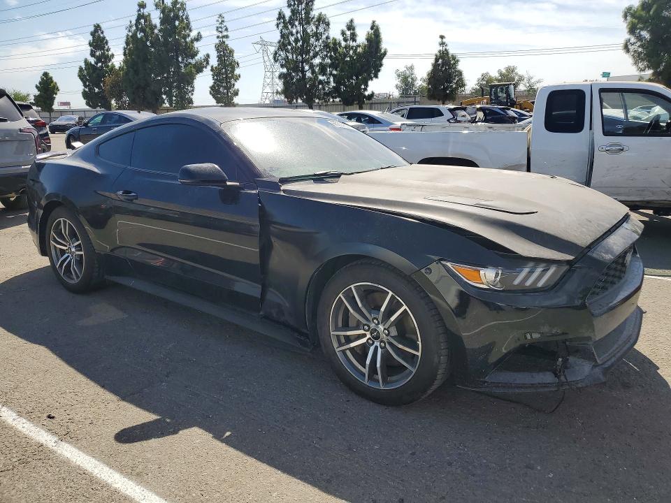 Photo 4 from auction – 2018 FORD MUSTANG with VIN 1FA6P8CF4J5138185