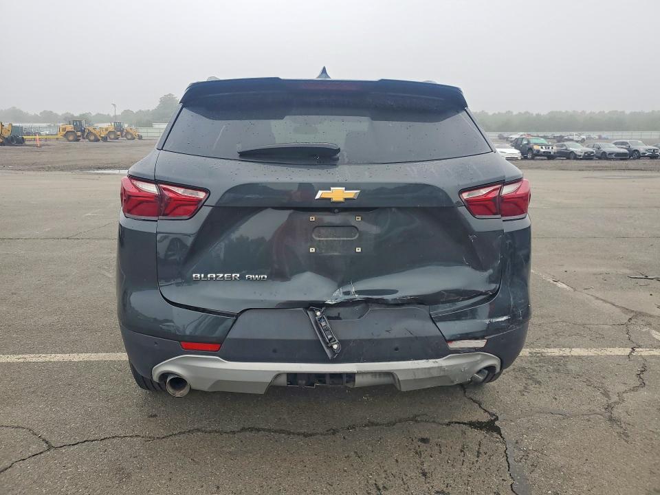 Photo 6 from auction – 2020 CHEVROLET BLAZER with VIN 3GNKBHRS7LS570605
