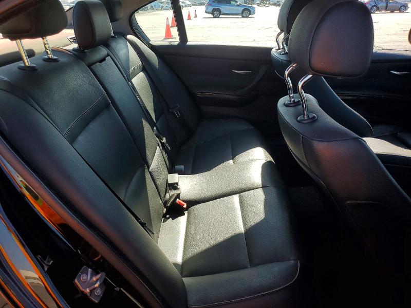 Photo 10 from auction – 2010 BMW 328 with VIN WBAPH5G56ANM69925