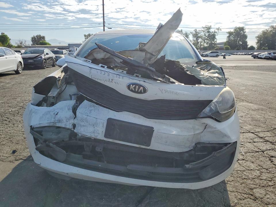 Photo 5 from auction – 2013 KIA RIO with VIN KNADM4A32D6291493