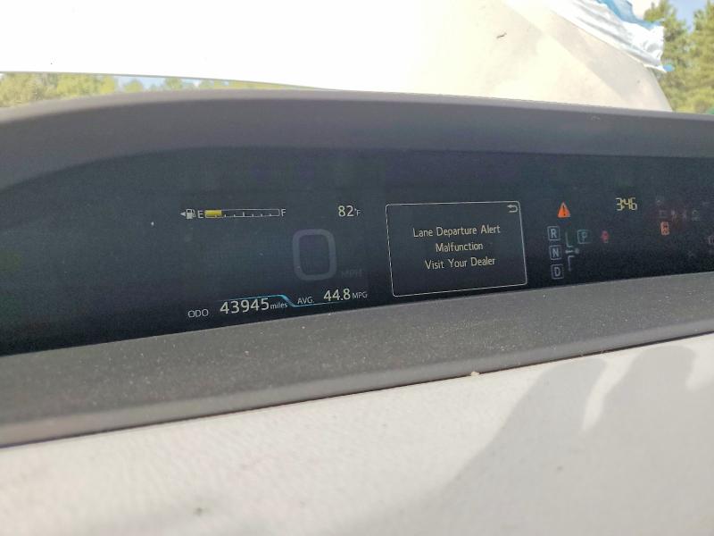 Photo 9 from auction – 2017 TOYOTA PRIUS with VIN JTDKBRFU5H3053580
