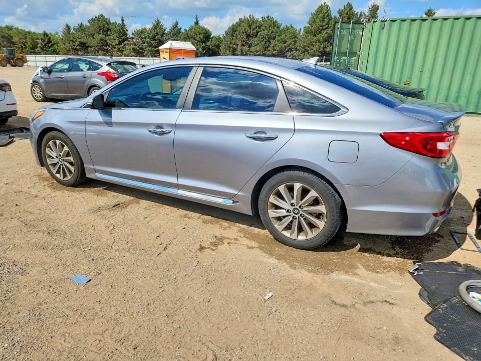 Photo 2 from auction – 2016 HYUNDAI SONATA with VIN 5NPE34AF1GH375724