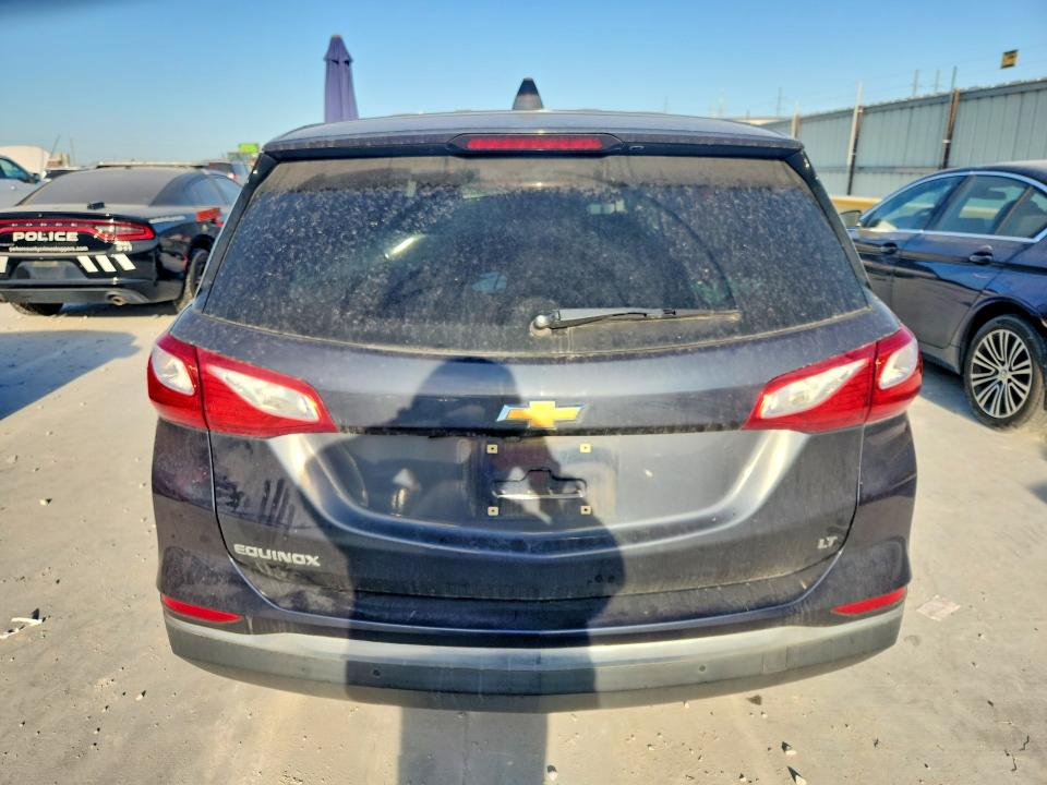 Photo 6 from auction – 2018 CHEVROLET EQUINOX with VIN 3GNAXJEV5JS576999