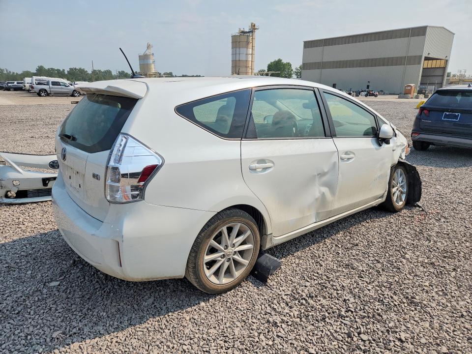 Photo 3 from auction – 2012 TOYOTA PRIUS V with VIN JTDZN3EU9C3046452