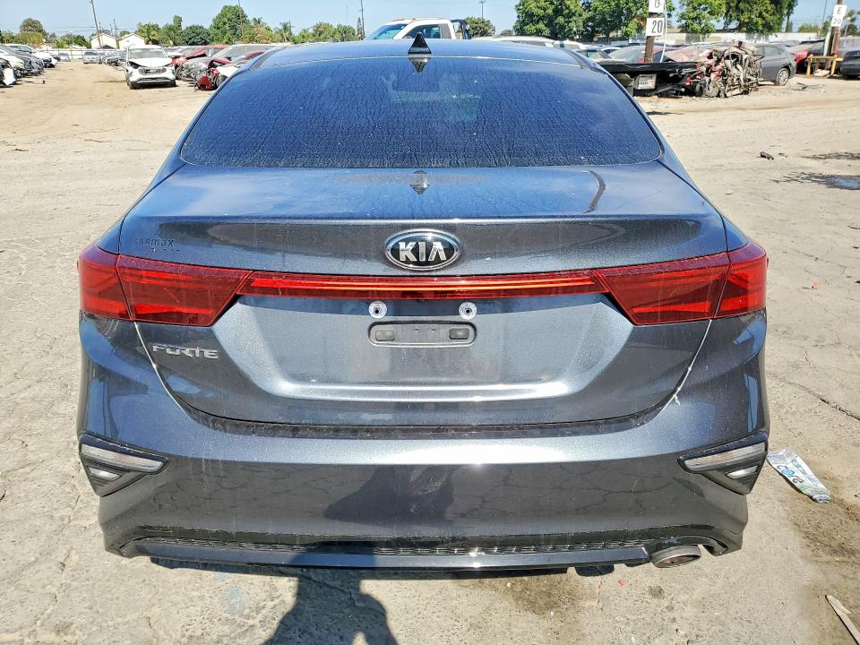 Photo 6 from auction – 2019 KIA FORTE with VIN 3KPF24AD0KE092945