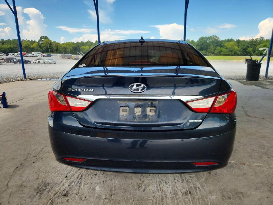 Фото 6 с аукциона – 2013 HYUNDAI SONATA с VIN 5NPEC4AC0DH575723
