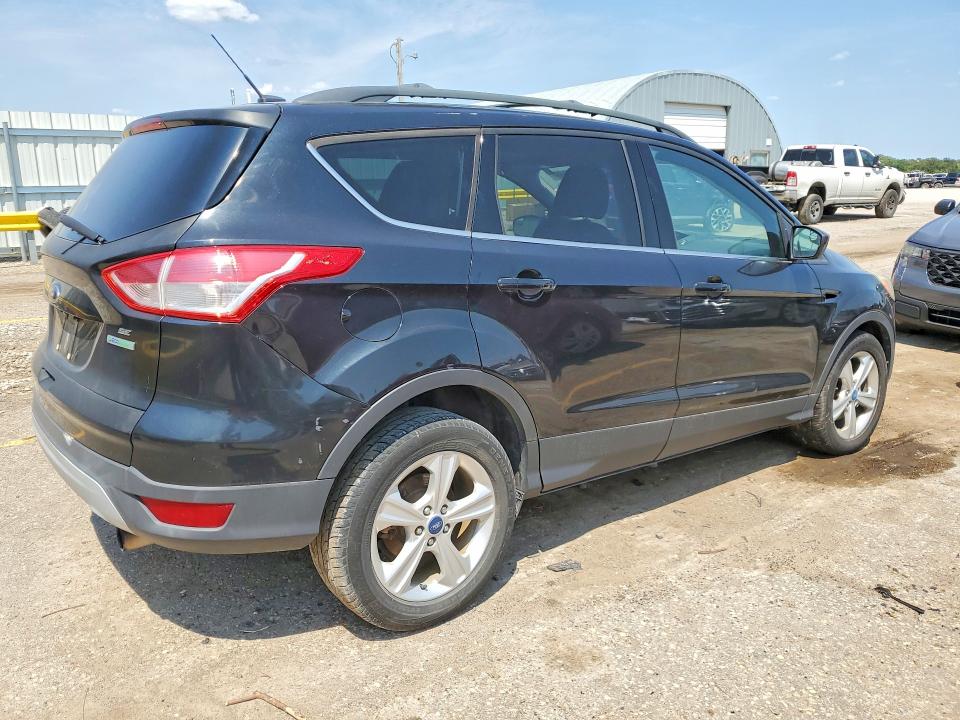 Photo 3 from auction – 2013 FORD ESCAPE with VIN 1FMCU0GX4DUA04177