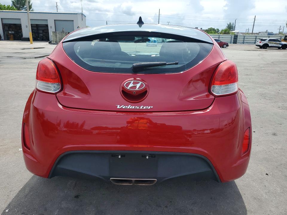 Photo 6 from auction – 2016 HYUNDAI VELOSTER with VIN KMHTC6AD9GU275728