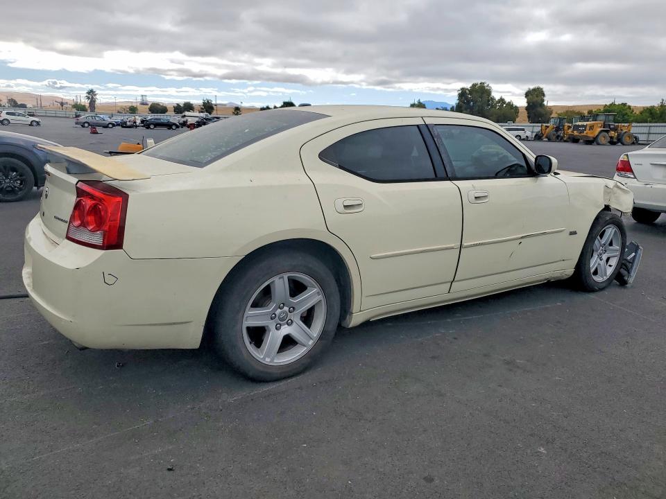 Photo 3 from auction – 2010 DODGE CHARGER with VIN 2B3CA9CV5AH304672