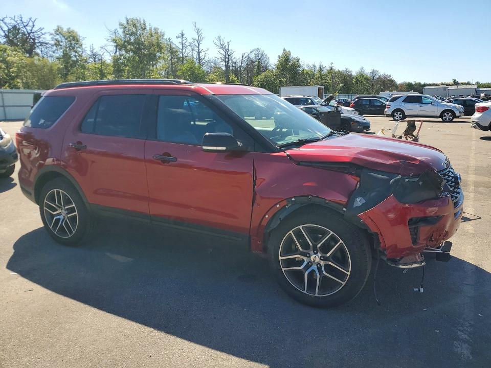 Photo 4 from auction – 2018 FORD EXPLORER with VIN 1FM5K8GT3JGB37565