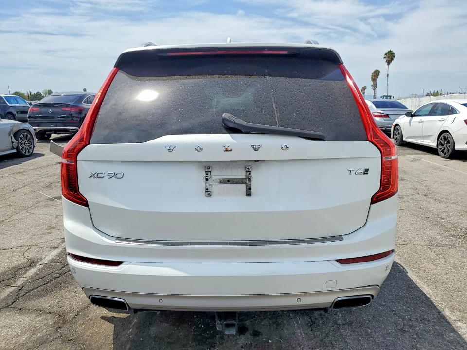 Photo 6 from auction – 2017 VOLVO XC90 with VIN YV4A22PK4H1125393