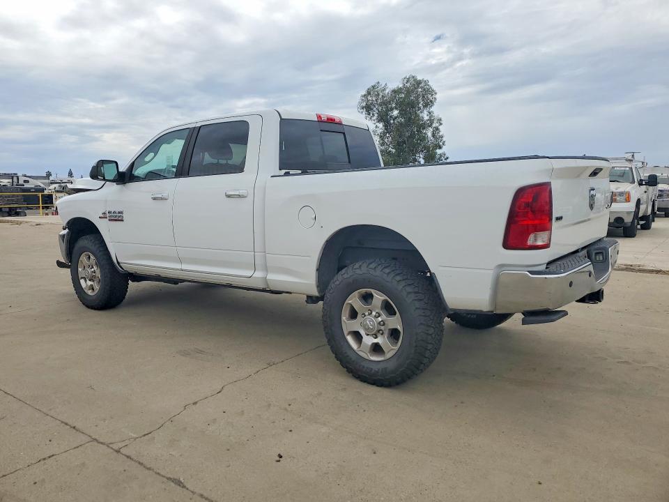 Foto 2 de la subasta – 2016 RAM 2500 con VIN 3C6UR5DL5GG180968