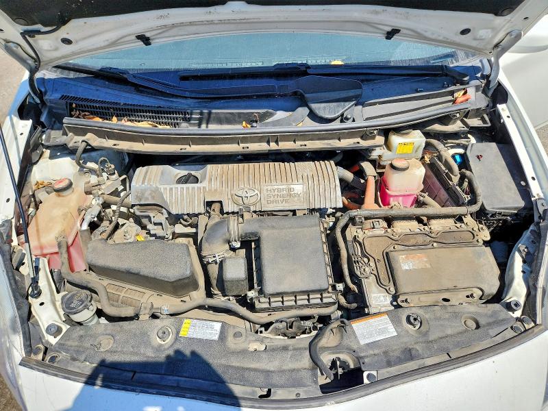 Photo 11 from auction – 2015 TOYOTA PRIUS with VIN JTDKN3DU1F0474900