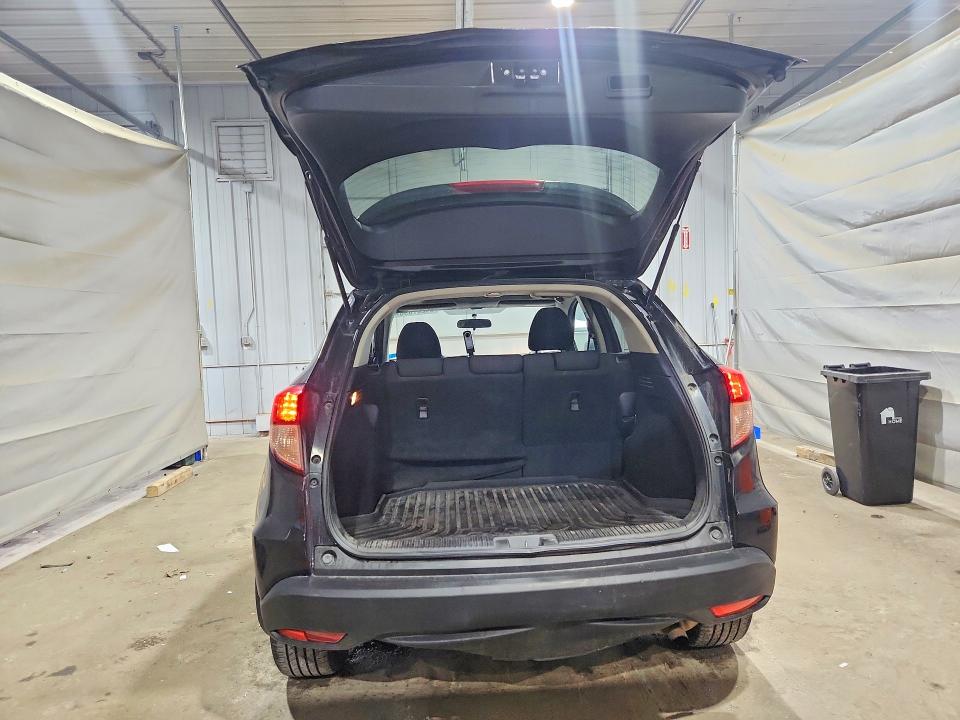 Photo 6 from auction – 2017 HONDA HR-V with VIN 3CZRU6H54HM711900