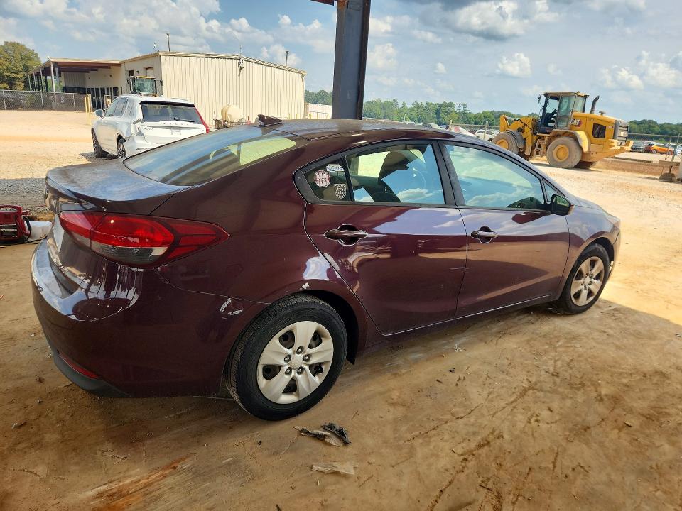 صورة رقم 3 من المزاد - 2018 KIA FORTE مع VIN 3KPFL4A71JE248304