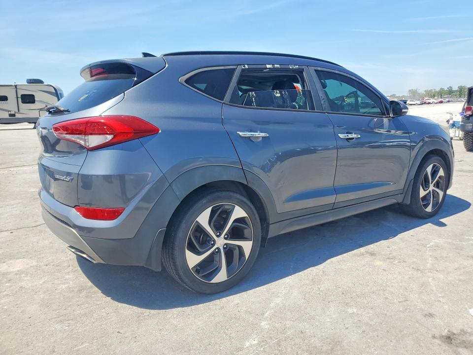 Photo 3 from auction – 2016 HYUNDAI TUCSON with VIN KM8J33A26GU209433