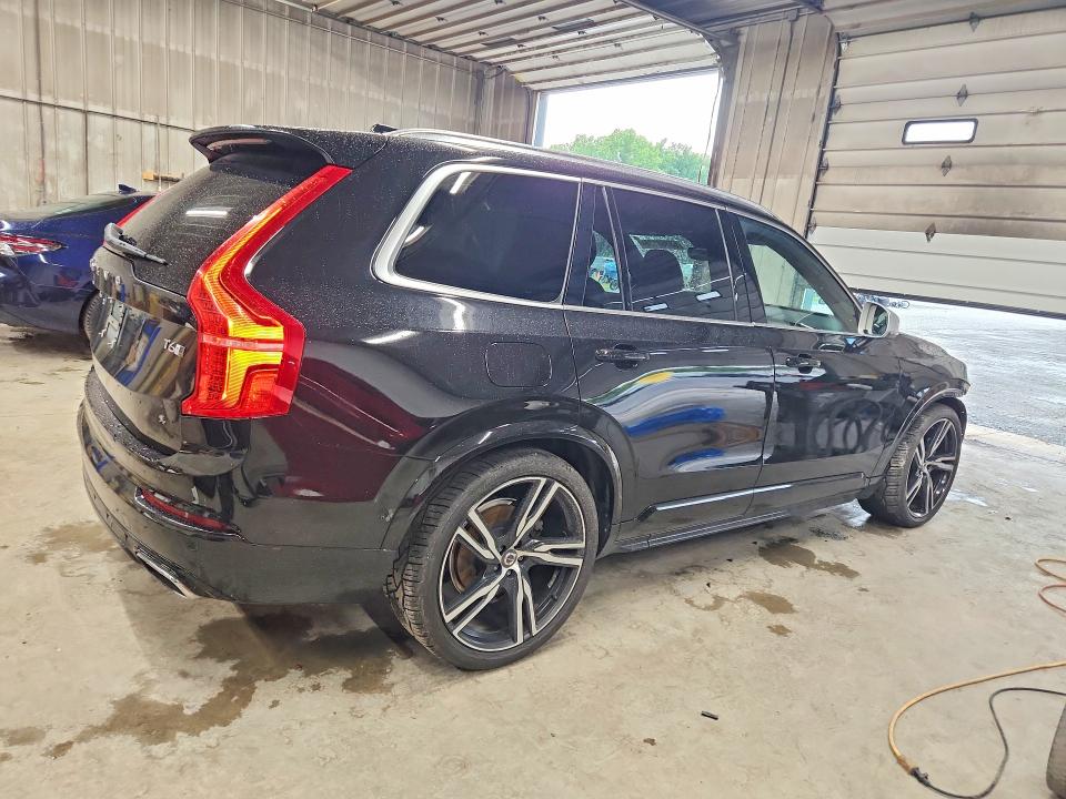 Photo 3 from auction – 2017 VOLVO XC90 with VIN YV4A22PM8H1107934