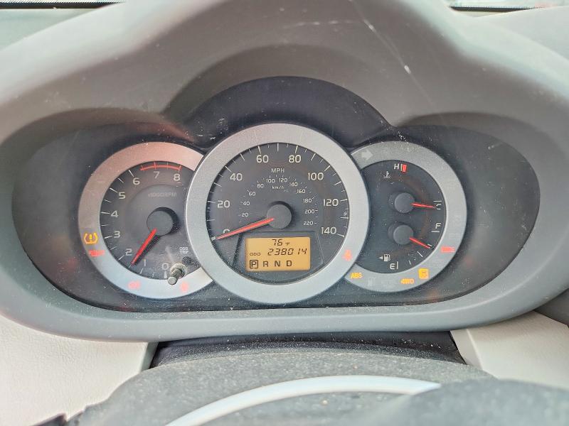 Photo 9 from auction – 2011 TOYOTA RAV4 with VIN 2T3DF4DV9BW107656