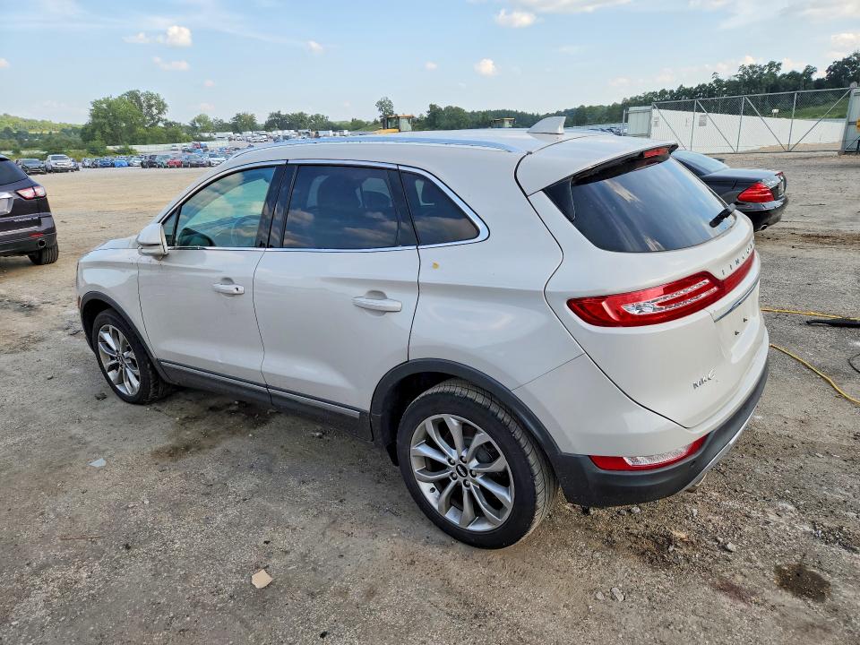 Photo 2 from auction – 2019 LINCOLN MKC with VIN 5LMCJ2D90KUL02858