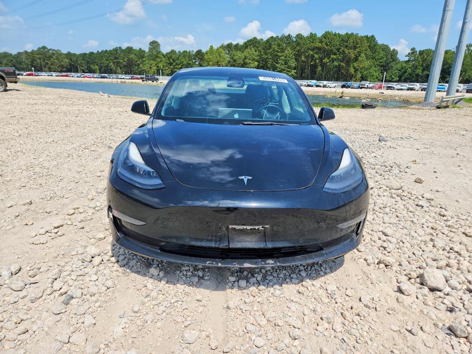 Photo 5 from auction – 2022 TESLA MODEL 3 with VIN 5YJ3E1EA2NF370218