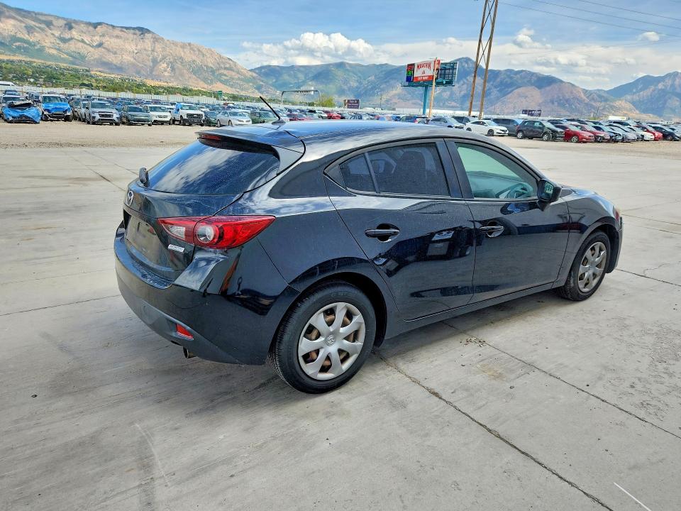 Photo 3 from auction – 2014 MAZDA 3 with VIN JM1BM1K7XE1118619