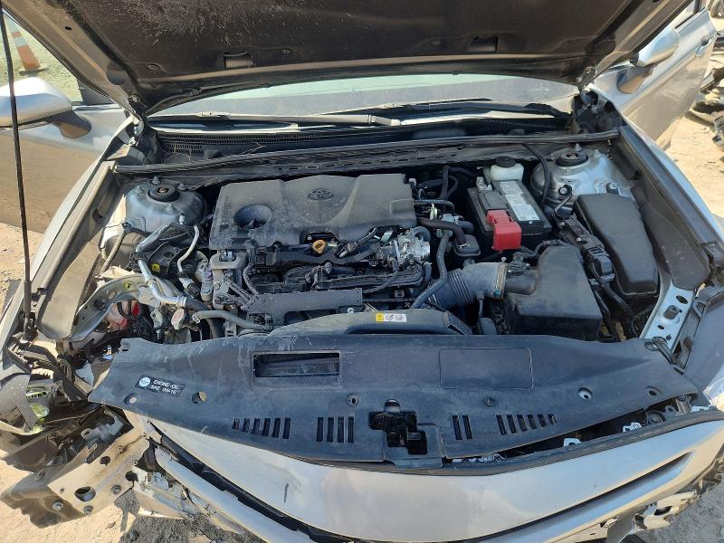 Photo 11 from auction – 2022 TOYOTA CAMRY with VIN 4T1T11AK2NU016759