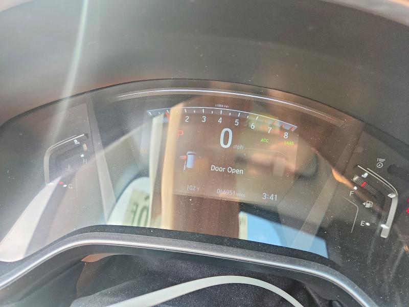 Photo 9 from auction – 2019 HONDA CR-V with VIN 7FARW2H50KE049449