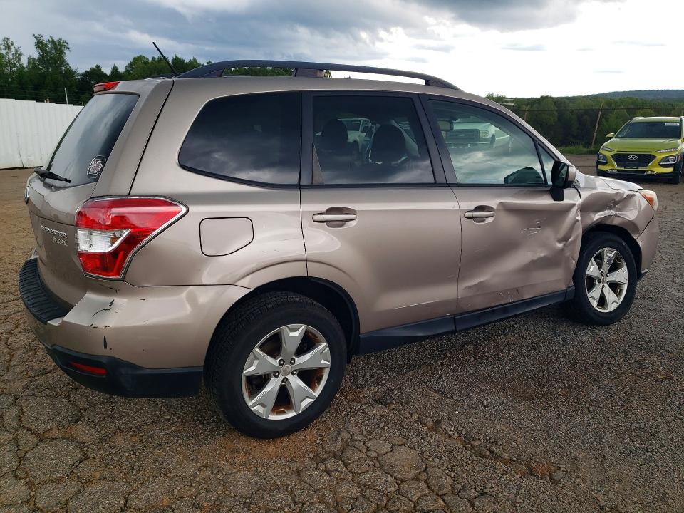 Photo 3 from auction – 2015 SUBARU FORESTER with VIN JF2SJADC1FH512412