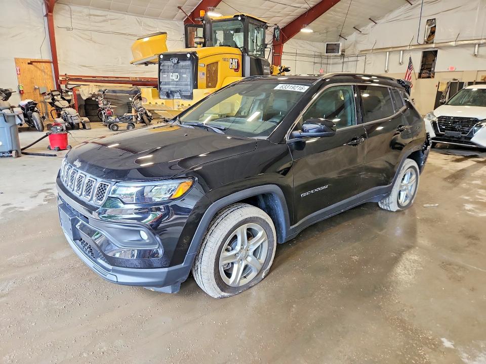 JEEP COMPASS 2023 with VIN 3C4NJDBN8PT553852 - Photo from auction