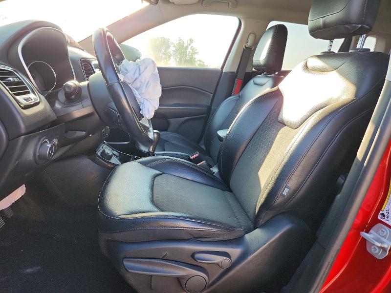 Photo 7 from auction – 2019 JEEP COMPASS with VIN 3C4NJDBB7KT672328