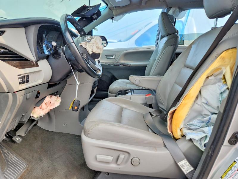 Photo 7 from auction – 2020 TOYOTA SIENNA with VIN 5TDYZ3DC3LS026284