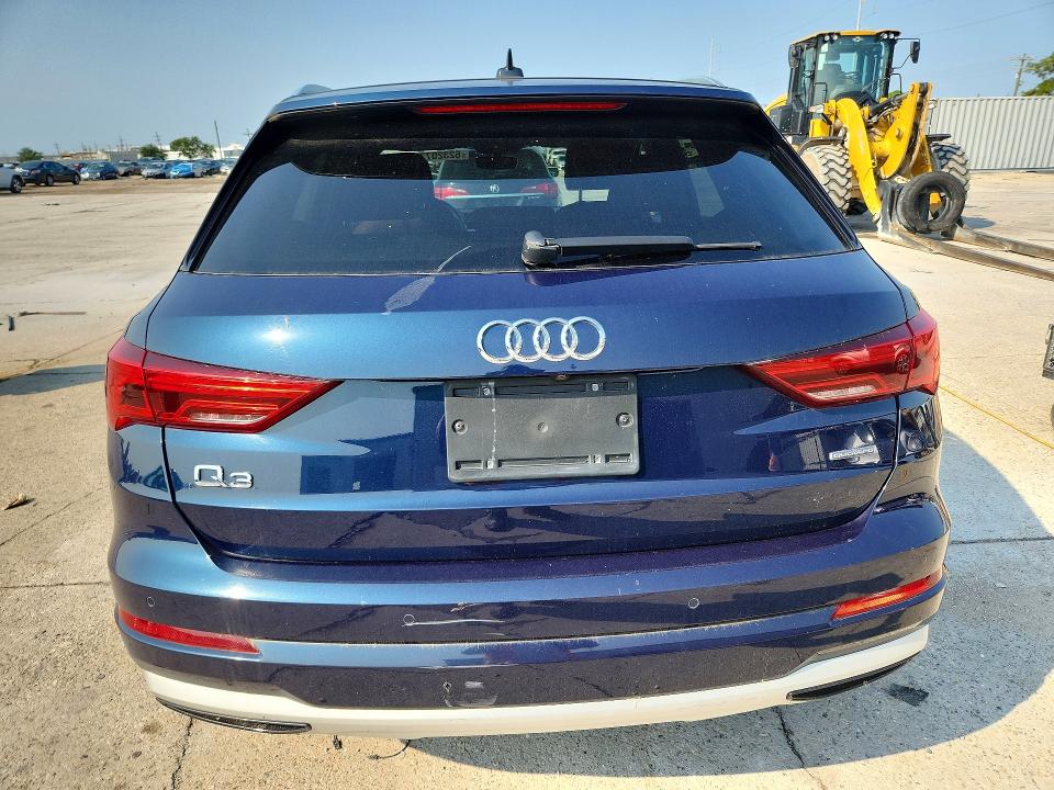 Photo 6 from auction – 2020 AUDI Q3 with VIN WA1BEDF37L1003019